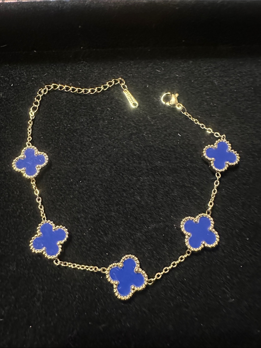 LSJ Gold Stainless Steel Bracelet with Blue Clover Motifs